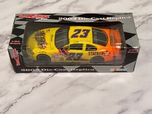 Autographed Kenny Wallace #23 2003 Diecast 1:24 scale Stacker 2 Team Caliber Pit